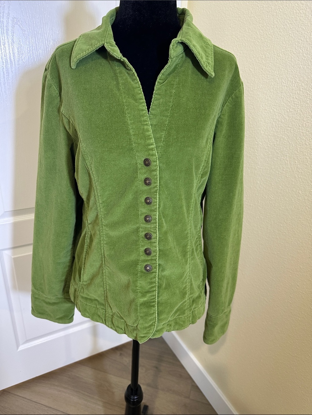 Live a Little Green Corduroy button up Jacket. Vintage. Retro.  Medium